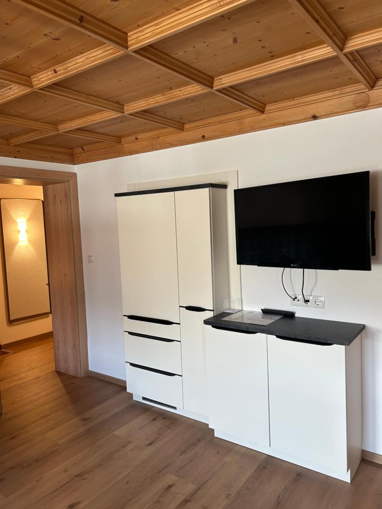 Haus Am Sonnenhang Finkenberg Exteriör bild