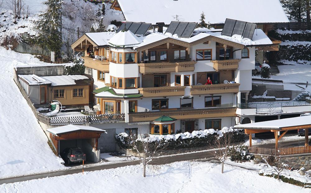 Haus Am Sonnenhang Finkenberg Exteriör bild